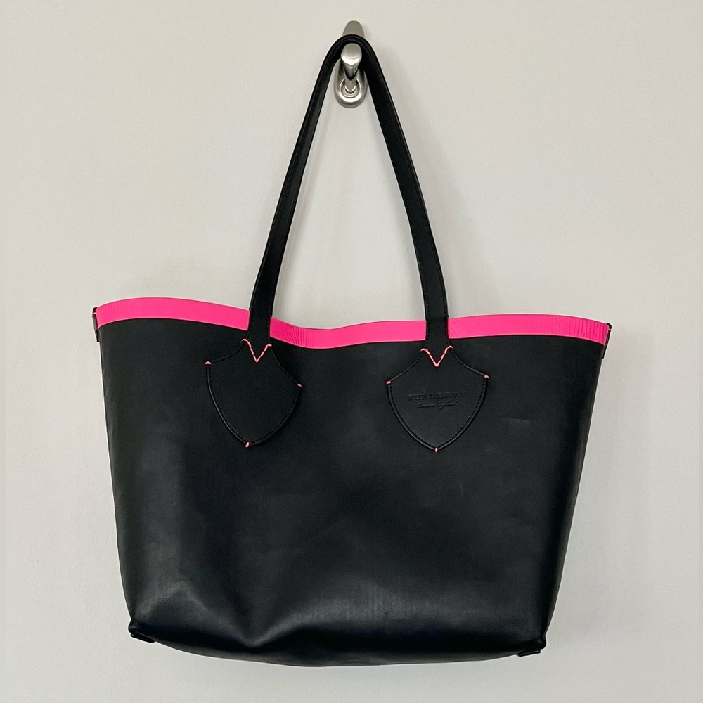 Burberry Black Leather Pink Trim Reversible House Check Canvas Tote & Dust Bag